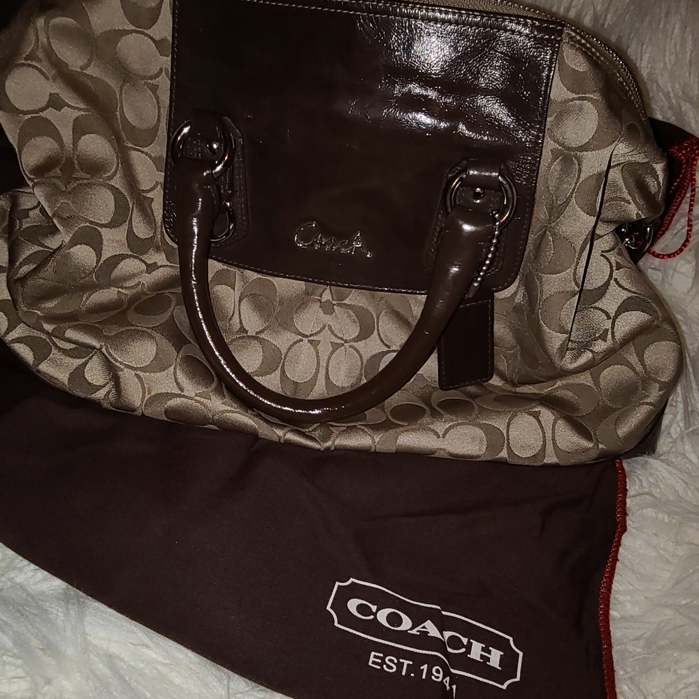 Coach Signature Purse